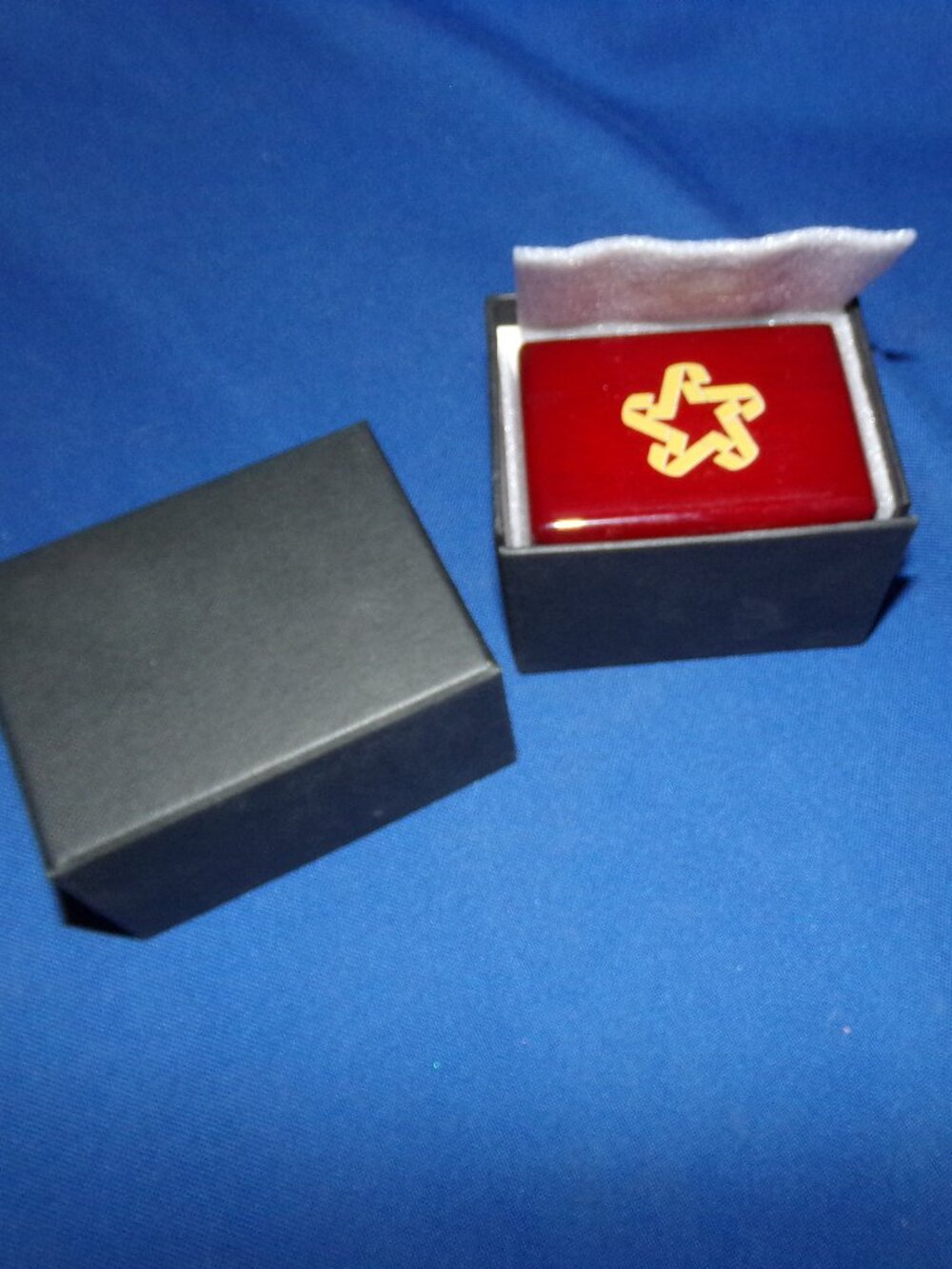 Vintage Republic Services Solid Wooden Custom Flip Top Ring Box & Cleaning Cloth